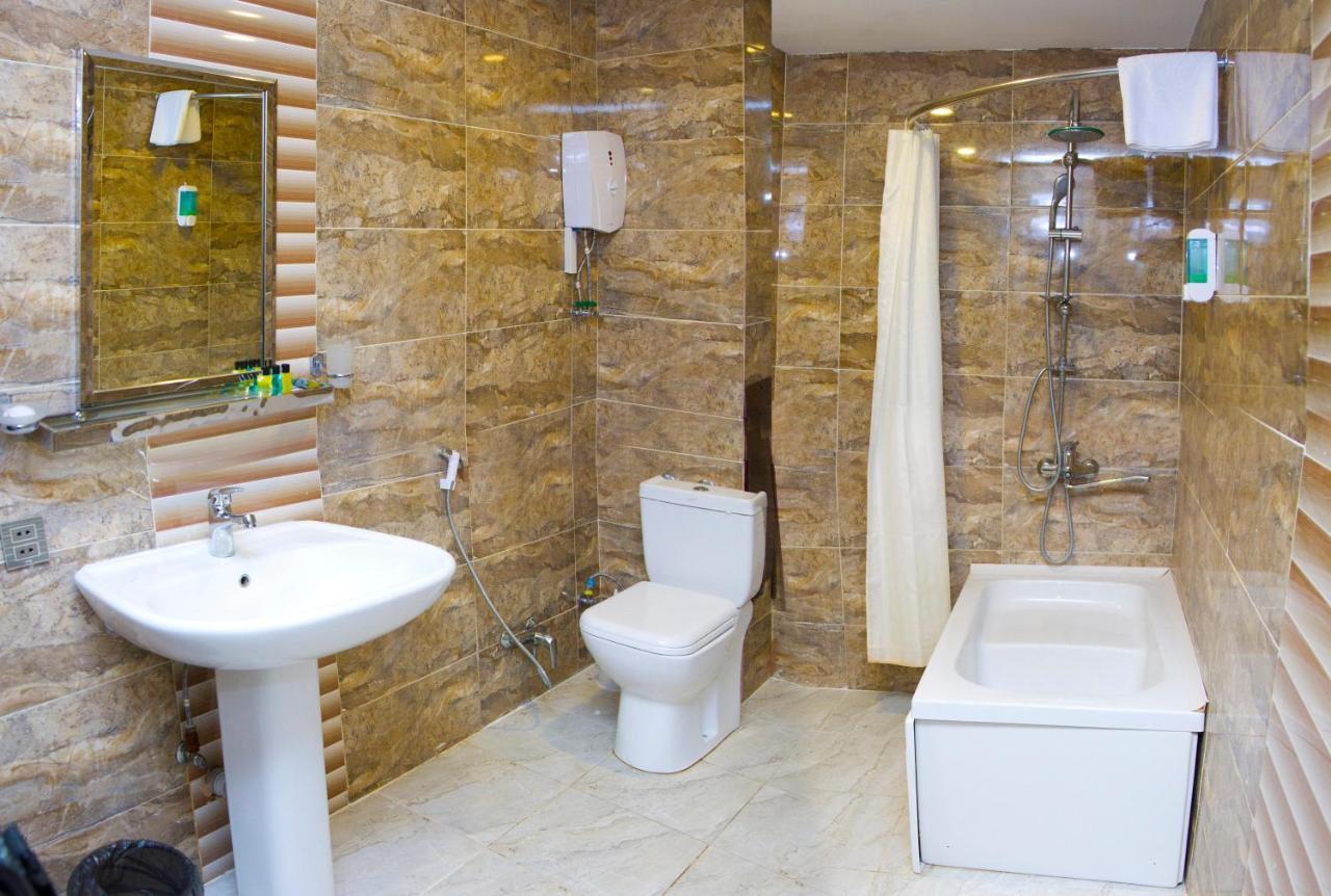 Center Khagani Hotel Baku Extérieur photo